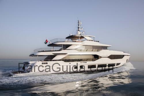 Gulf Craft Majesty 120 scheda tecnica 